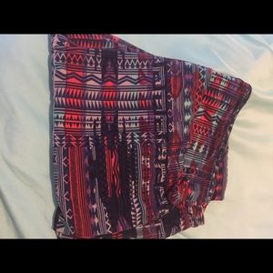 TC lularoe leggings.